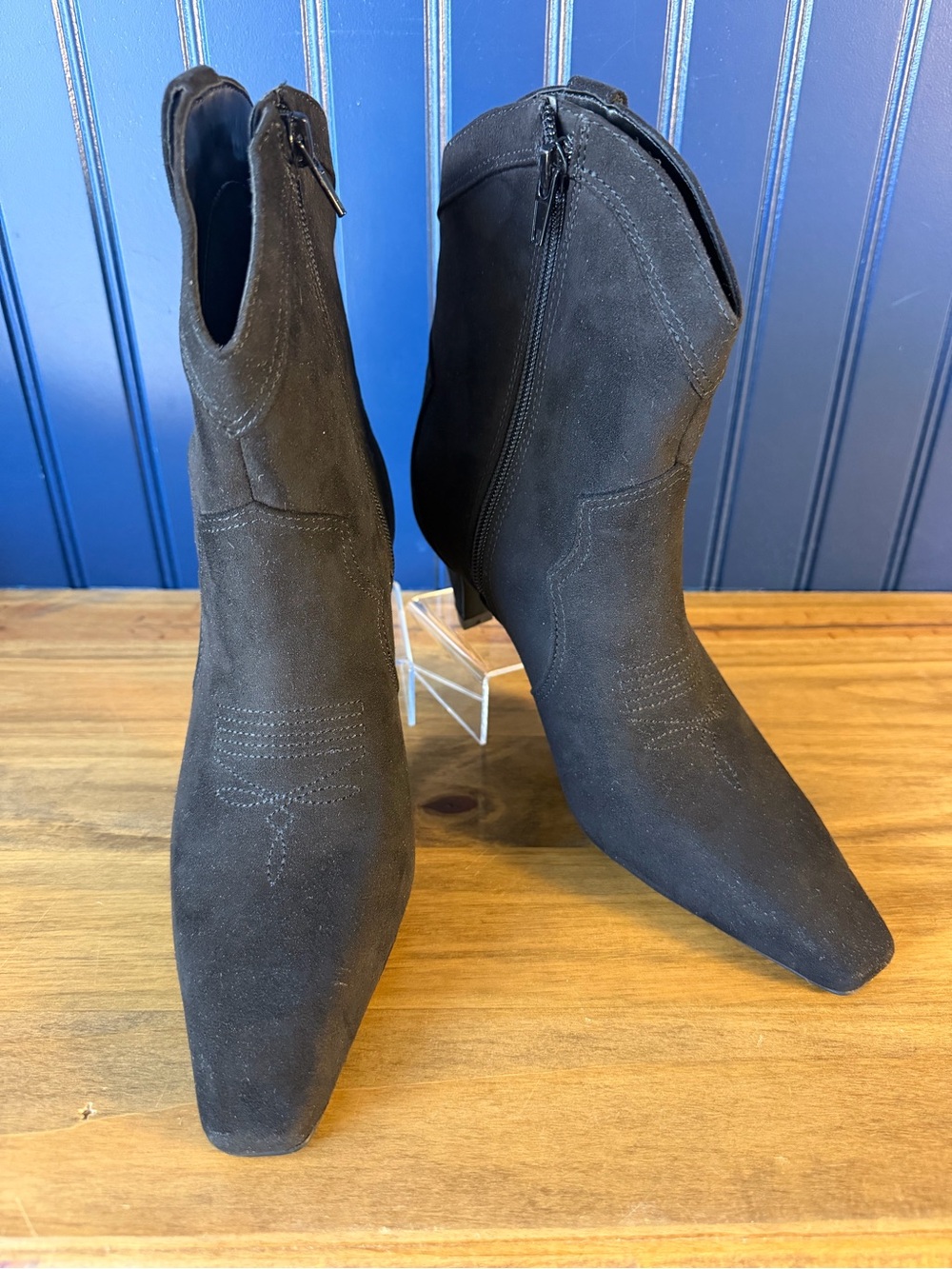 INC International Concepts Secia Black Western Cowboy Booties Size 6